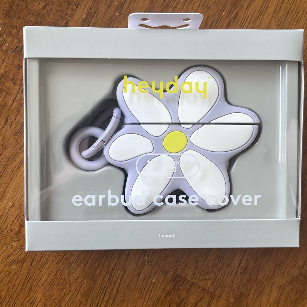 heyday Branded daisy AirPod gen 3 case new